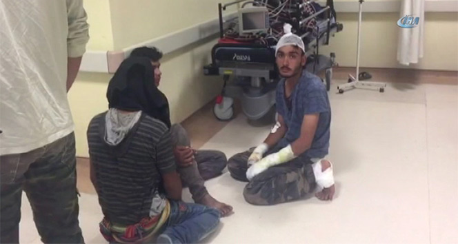 Suriyeli tarım işçilerini taşıyan kamyonet devrildi: 1 ölü, 30 yaralı