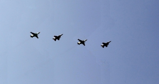 Rakka’da hava saldırısı: 5 ölü, 30 yaralı