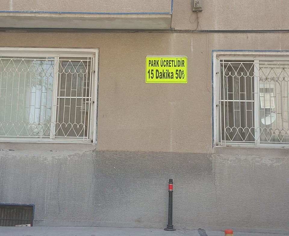 Bu da vatandaştan ücretli park!