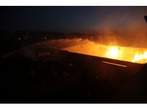 Gaziantep'te fabrika yangını
