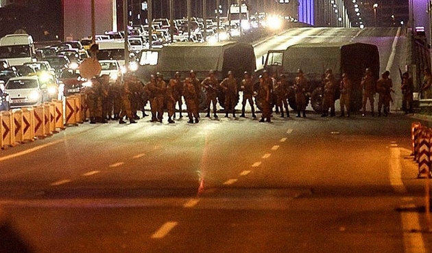 'Tatbikat' yalanını çürüten yazışmalar! O er ve uzman çavuşlar darbeyi biliyormuş