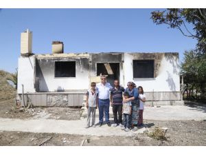 Evi yanan aileye belediye desteği