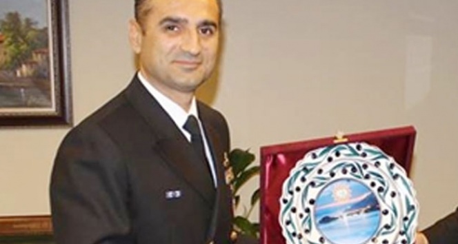 Balıkesir'de FETÖ/PDY operasyonu:Filo Komutanı Tuğamiral Polat