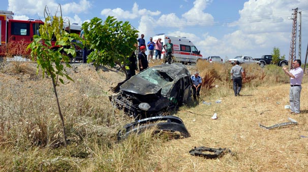 Konya'da Tatil dönüşü kaza: 2 ağır yaralı