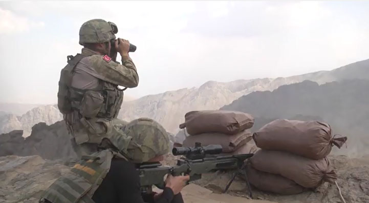 Mehmetçik İkiyaka Dağları'nda destan yazıyor  VİDEO HABER