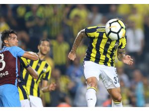 Fenerbahçe, Trabzonspor'a yine yenilmedi