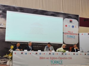 “Bilim ve Eğitim-Öğretim Dili Türkçe” Karaman’da konuşuldu