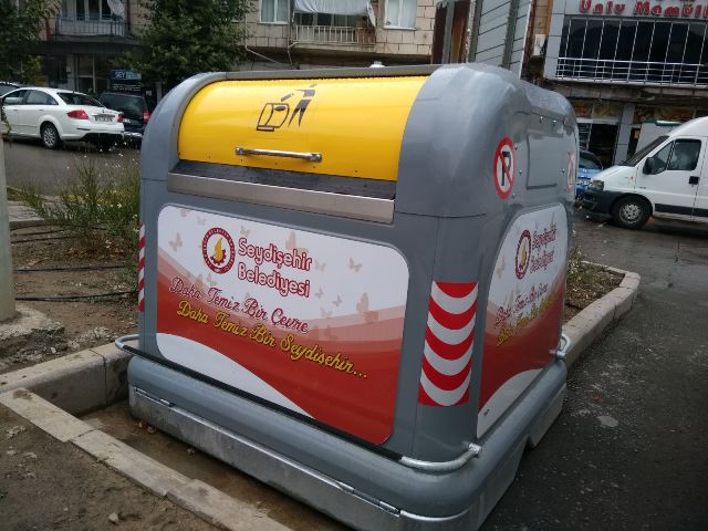 Seydişehir 'de çöp konteynırları yenileniyor