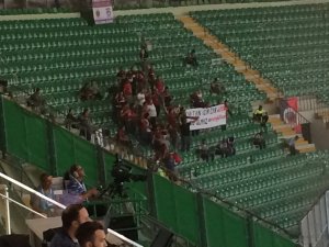 ‘Gençlerbirliği Başkanı’ndan taraftara sert tepki!’