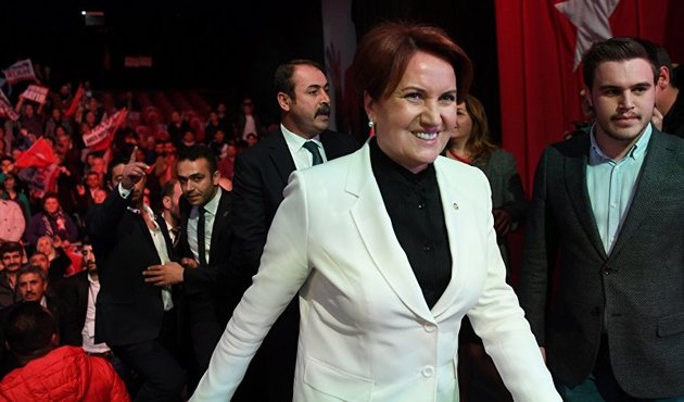 Pensilvanya'nın adayı Meral Akşener! Şok yazışmalar ortaya çıktı...