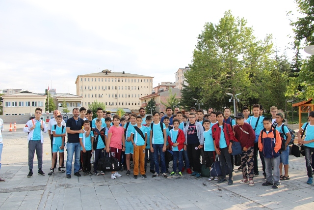 Seydişehir’de Öğrencilere Gençlik Kampı