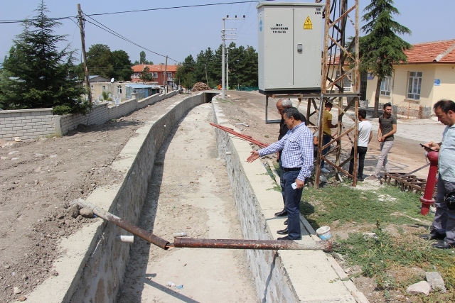 Tutal, Taşkın Koruma Çalışmalarını İnceledi