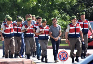 Cezaevinden izinli çıkıp, hayvan hırsızlığı olayına karıştılar