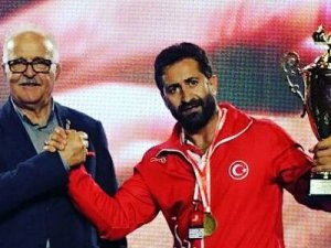 Hedef dünya şampiyonluğu