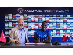Kasımpaşa, Omeruo'yu yeniden kiraladı