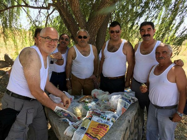 Soyunma akımı CHP'de moda oldu!