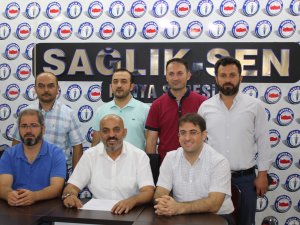 Sağlıkcılar bayram yapmıyor