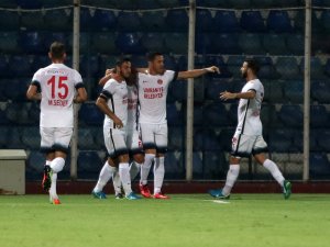 Rangelov’un golü yetmedi!