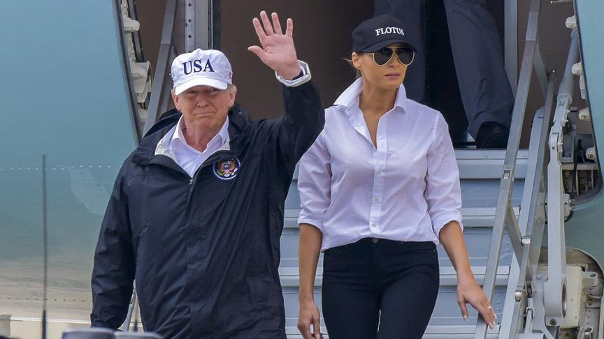 Trump, Harvey kasırgasının vurduğu Teksas'ı ziyaret etti