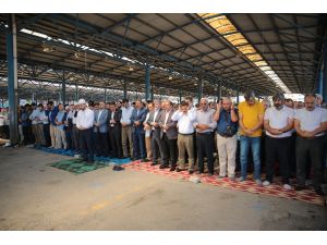 Arakanlı Müslümanlara yönelik katliamlara tepkiler