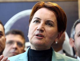 Akşener'in partisi kurulmadan dağılıyor