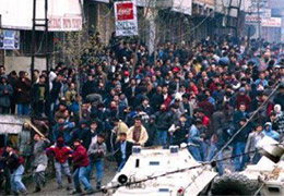 GAZİ'DE İLK KURŞUN ERGENEKON'DAN