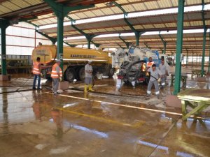 Karatay’da Bayram sonu temizliği yapıldı