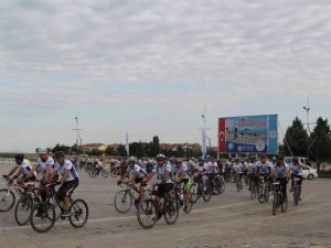 Bisikletçiler Beyşehir'de tur atacak