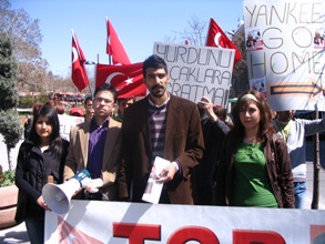Obama'yı protesto edecekler