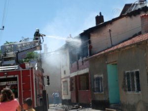 Ilgın'da ev yangını