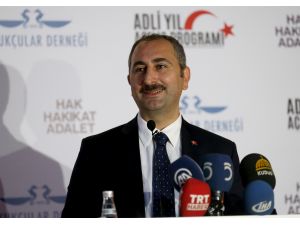 Adalet Bakanı Gül: Bugün hesap vaktidir.