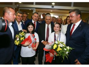 Alsancak, Göztepe ve Karşıyaka Stadlarının Temel Atma Töreni