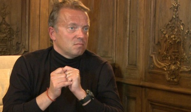 Cem Uzan saldırıya uğradı! Sosyal medyadan duyurdu...