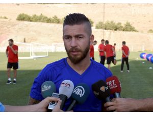 "Gözümüz üst sıralarda olmak zorunda"