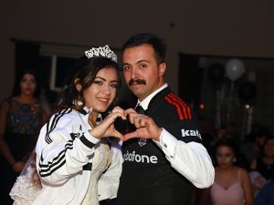 "Siyah beyaz" bir aşk hikayesi