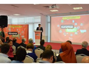 BİK'in kurumsal iletişim programı tamamlandı