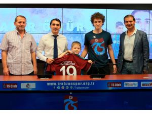 Trabzonspor'da Abdülkadir'in sözleşmesi uzatıldı