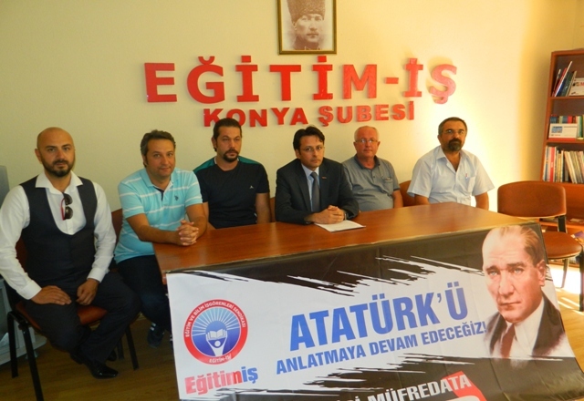 Genç; “Yeni eğitim ve öğretim yılı yine sorunlarla başladı.”