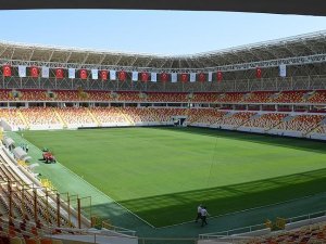 Yeni Malatyaspor yeni stadında ilk maçına çıkıyor
