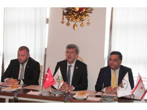 Beypazarı'na Kıbrıs'tan 2 kardeş belediye