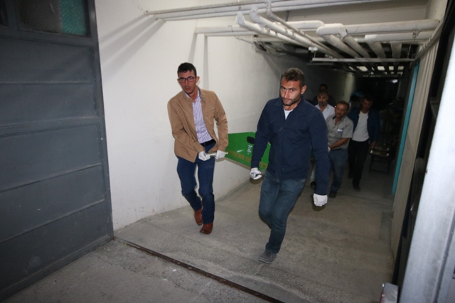 Kırılan mermer blokunun arasında sıkışan işçi öldü