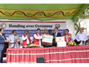 Özbekistan'dan Arakanlı Müslümanlara insani yardım