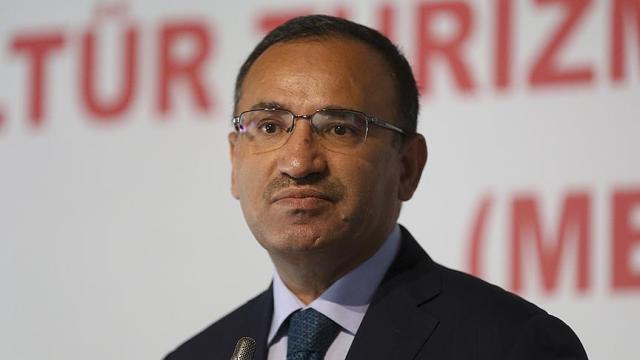 Başbakan Yardımcısı Bozdağ: Barzani ateşle oynuyor