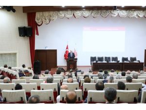 YÖK'te "Türk Dili ve Edebiyatı Çalıştayı"