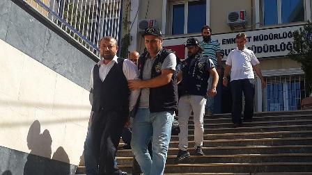 İstanbul'da esnaftan haraç toplayanlara operasyon