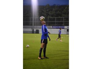 Trabzonspor, Aytemiz Alanyaspor maçı hazırlıklarını sürdürdü