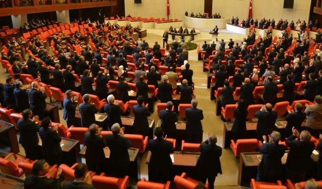 TBMM olağanüstü toplanıyor, gündem Suriye-Irak tezkeresi!