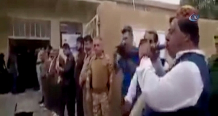 Kerkük’te davullu zurnalı oy kullanma