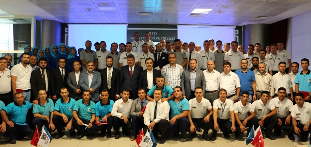 KTO Karatay’dan Başarılı Personele Ödül