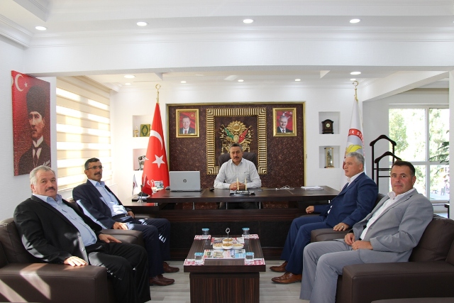 Seydişehir Muhtarlar Derneğinden Başkan Tutal'a ziyaret